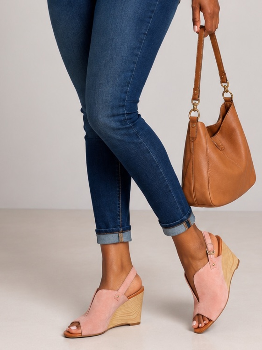 Latitude Femme Pink Suede Wedges Sling Back Pumps Made in Italy. EU 39